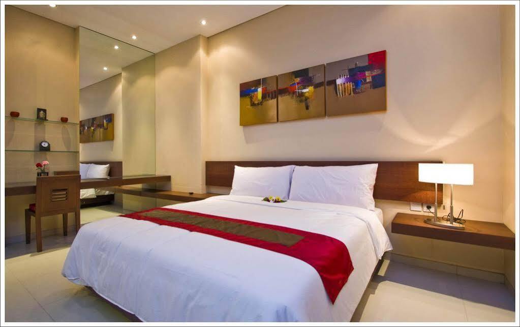 Oval Villa Bali Seminyak Extérieur photo